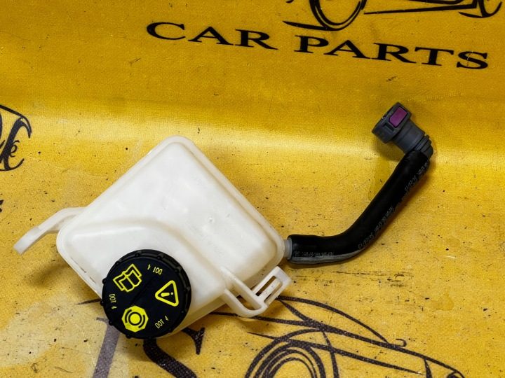 Бачок тормозной жидкости Ford Kuga Escape MK3, фото 2