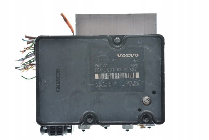 Насос ABS VOLVO V70 XC90 S60 8671224 P08671225, фото 1