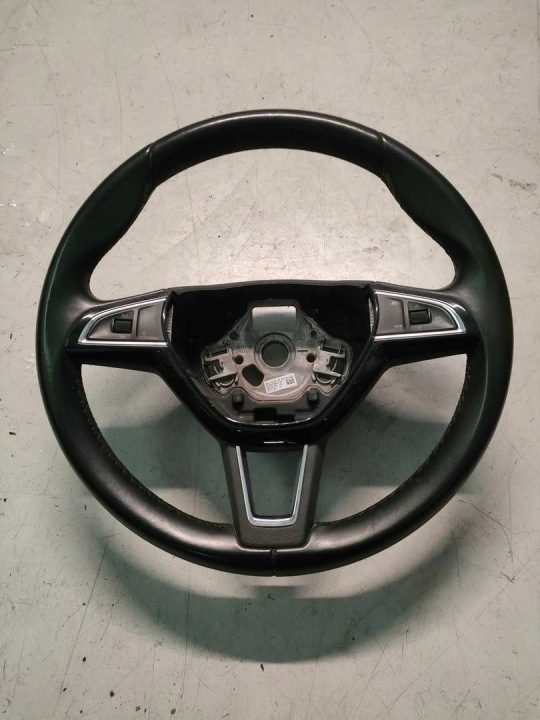 SKODA SCALA РУЛЬ, фото 1