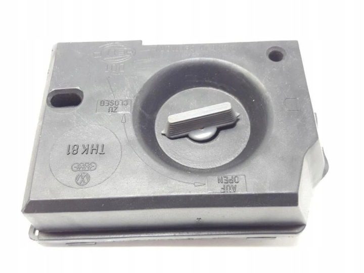 Задний Фонарей Connector для AUDI 3158B 2.46L Дизель 1995, фото 1