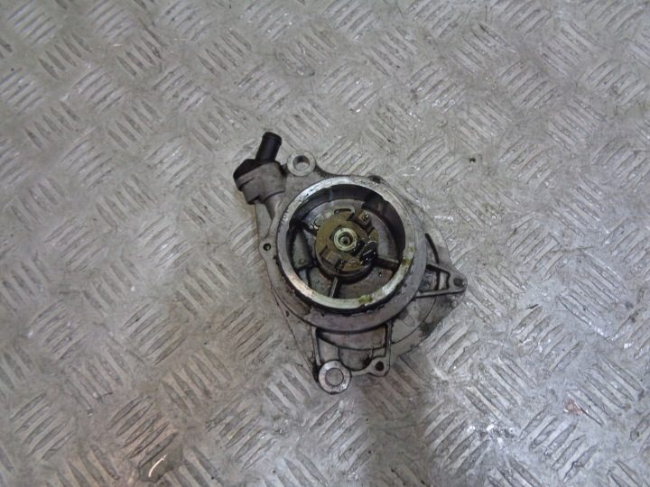 ВАКУУМНЫЙ НАСОС 7786841 BMW 5 E39 2.5 дизель 525D 95-, фото 2