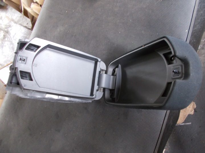 Подлокотник Toyota RAV4 III, фото 3