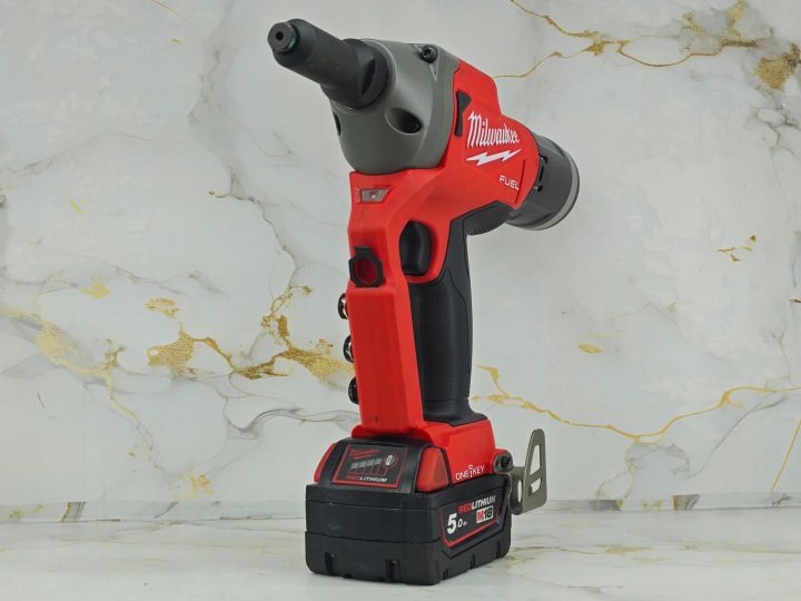 Заклепочник аккумуляторный 4.8 - 7.0 мм M18 ONEFPRT-202X Milwaukee 4933478602, фото 3