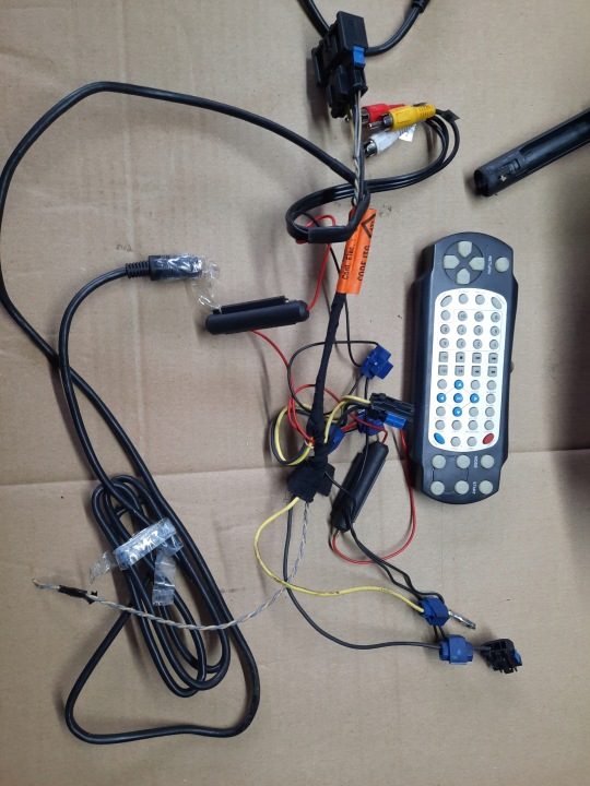 ПОДГОЛОВНИКИ EKRANY RENAULT USB PILOTY, фото 8