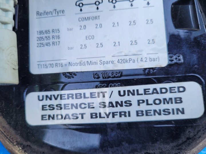 OPEL-ЗАПЧАСТИ | Astra H Лючок горловины бензобака ХЭТЧБЕК 3D 5D GTC Z40R 13111596, фото 4