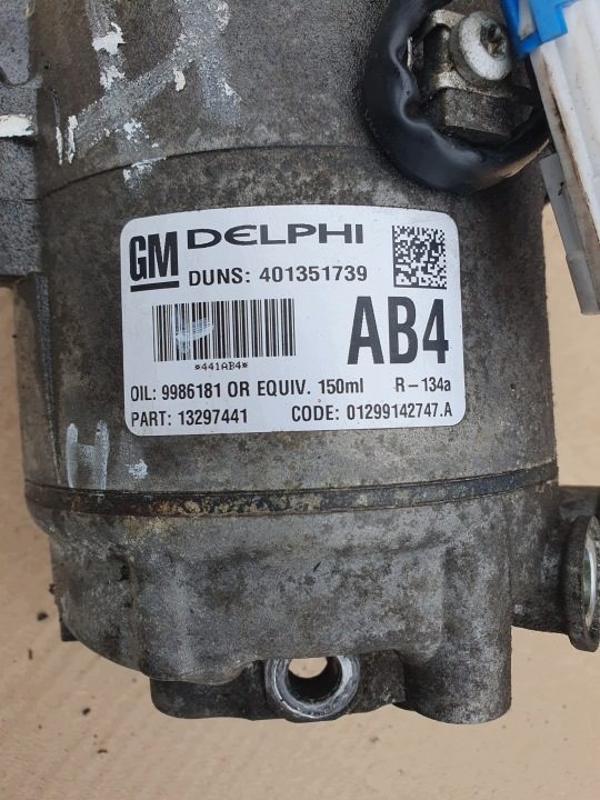 13297441 401351739 компрессор кондиционера OPEL ASTRA H 2009 г. 1.4b 4D, фото 4