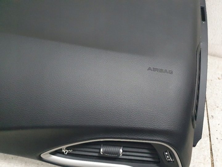 Панель консоль Chrysler OE черная с poduszkami и pasami 2016-25, фото 5