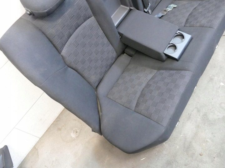 Mercedes C W203 рестайлинг седан диван задний, фото 2