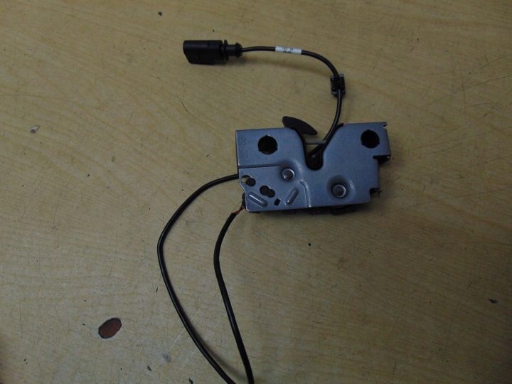 Volkswagen OE 1S0823509E, фото 4