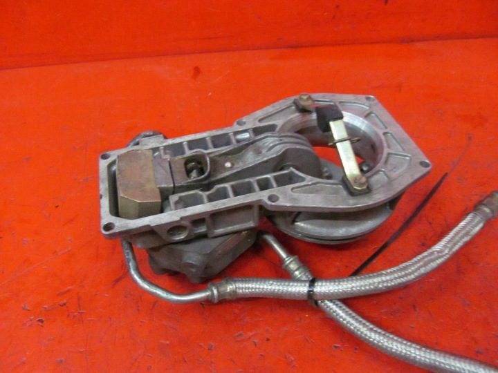 Audi 90 2.0 бензин топливная рампа 0438100151 034133353K 0438120210, фото 5