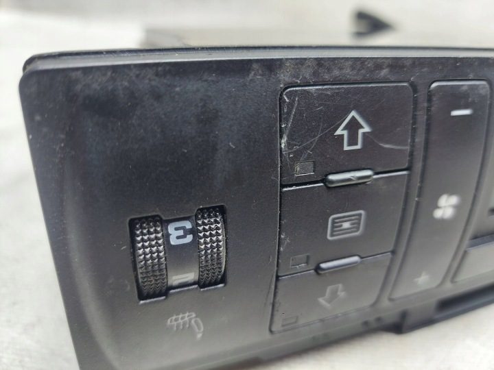 БЛОК УПРАВЛЕНИЯ ПЕЧКОЙ КОНДИЦИОНЕРА 8D0820043N AUDI A4 B5, фото 5