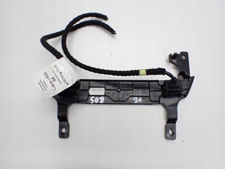 ГНЕЗДО ПОРТ USB ЗАЩИТА ТОННЕЛЯ ЕВРОПА 9819748277 PEUGEOT 508 II 21 г., фото 2