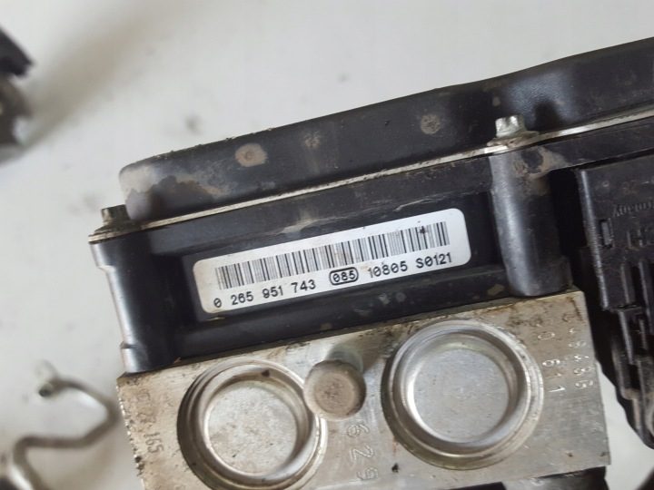 Nissan OE 0265951743 насос ABS, фото 3