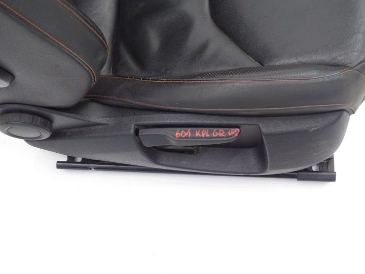 КОМПЛ. СИДЕНЬЯ ДИВАН ОБИВКА КОЖА + ОБШИВКИ SEAT LEON III 5F 3D FR С ПОДОГРЕВОМ, фото 6