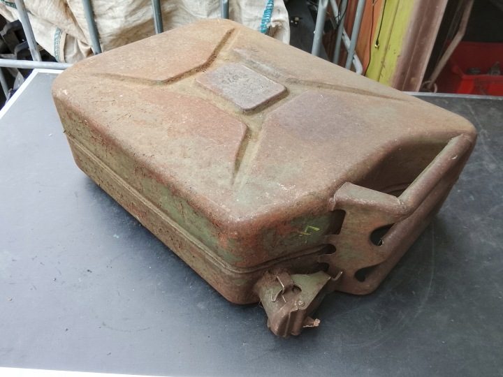 Канистра металлическая 20L GEKO стальная на топливо G03232, фото 1