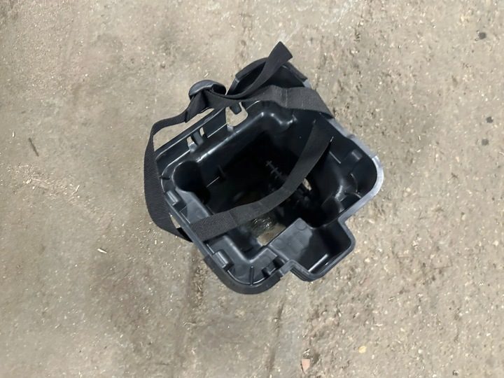 RENAULT ARKANA ЗАЩИТА КРЕПЛЕНИЕ 1.6 E-TECH ГИБРИД, фото 1