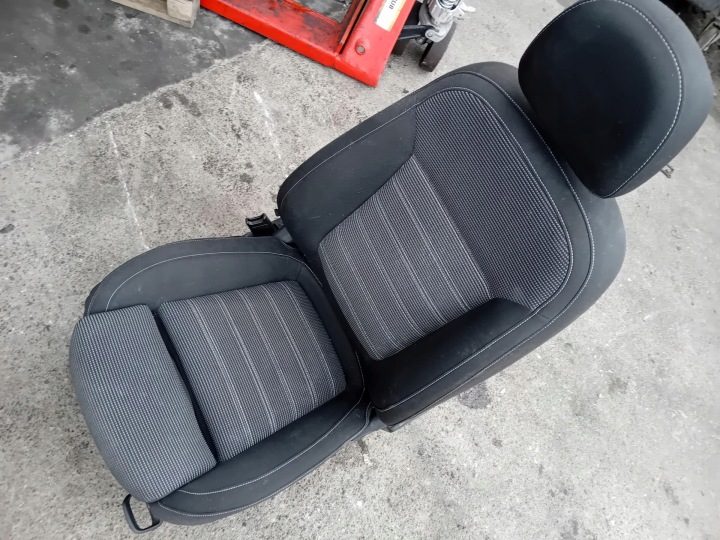 СИДЕНЬЕ ПАССАЖИРА OPEL INSIGNIA, фото 1