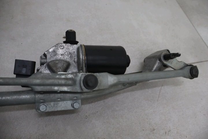 ТРАПЕЦИЯ ДВОРНИКОВ MERCEDES BENZ W169 1.7B, фото 4