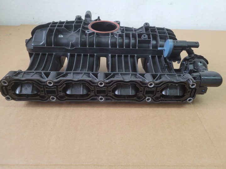 Впускной коллектор VW Passat Arteon Audi Skoda 06L133201DH 2.0 TSI TFSI, фото 3
