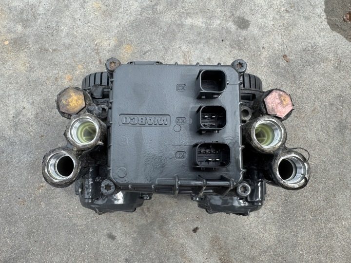 Клапан Модулятор EBS Mercedes Actros MP 4 Arocs Antos Atego A0004297624, фото 2