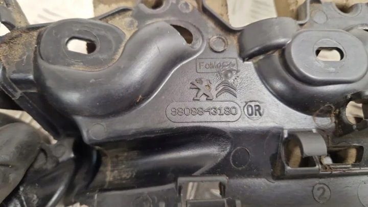 Запчасти моторного отсека PEUGEOT EXPERT ФУРГОН 9808843180 2.0L дизель, фото 9