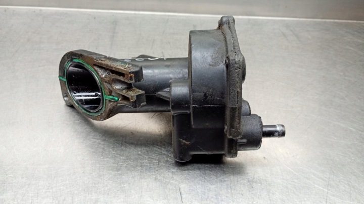 Насос вакуумный Ford Focus MK1 1.8 TDDI 98-04R, фото 2