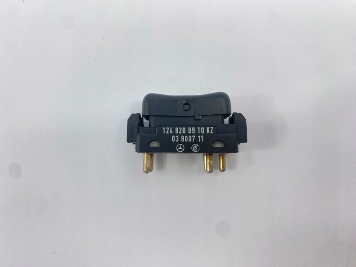 Кнопка выключатель подсветки заднего дивана кабины Mercedes W124 1248209810, фото 4