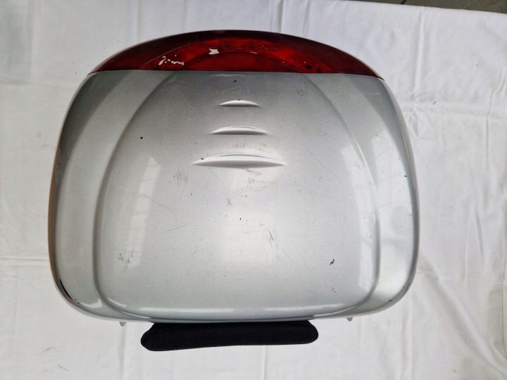 Kappa MONOLOCK TopCase - 42l, KAPPA (черный, красный отражатель, kompozyt, в tym. панели K628) K42N, фото 1