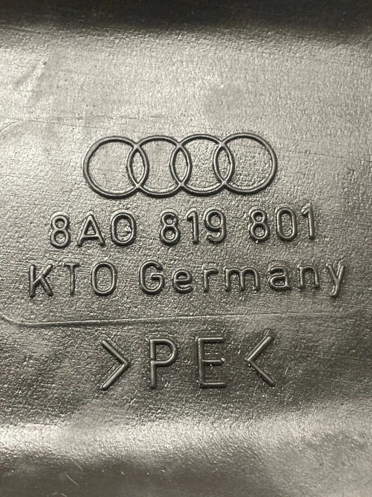 Audi Купе 1993 Воздуховод кабины, фото 6