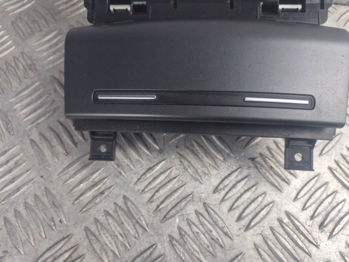 Пепельница AUDI A5 (F53) 8R0857951 2.97L дизель 2009, фото 4