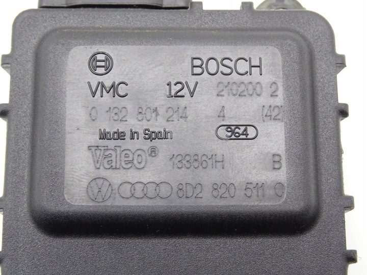 МОТОРЧИК ВЕНТИЛЯТОРА ПЕЧКИ VW GOLF IV 8D2820511C / 0132801214 NR71, фото 2