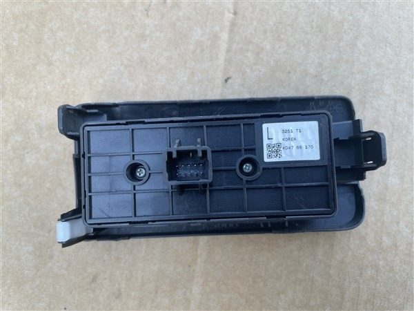 ПАНЕЛЬ УПРАВЛЕНИЯ ПЕРЕКЛЮЧАТЕЛЬ MAZDA CX5 11- KD4766170, фото 2