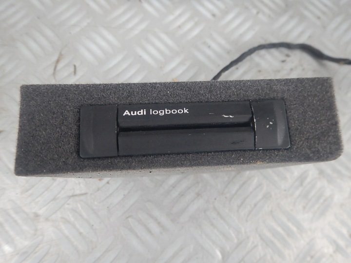 Audi A6 C5 рестайлинг считыватель карт чип Audi Logbook 4B0919817 оригинал, фото 1