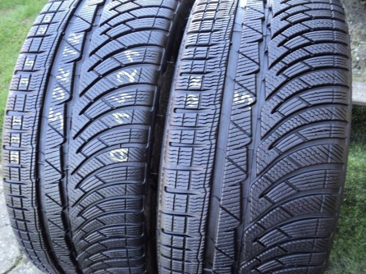 2× Шина зимняя Michelin Pilot Alpin 4 235/35R20 92 В сцепление на снегу (3PMSF), защита диска, усилитель (XL) N0 - Porsche, фото 1