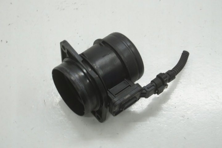 VW AUDI SEAT SKODA РАСХОДОМЕР 1.6TDI 04L906461B, фото 1