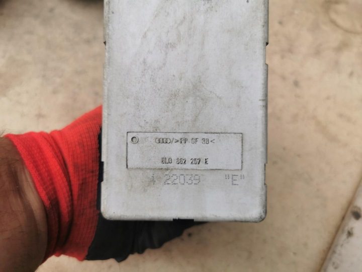Насос центрального замка Audi A3 8L A4 B5 8L0862257E G98, фото 4