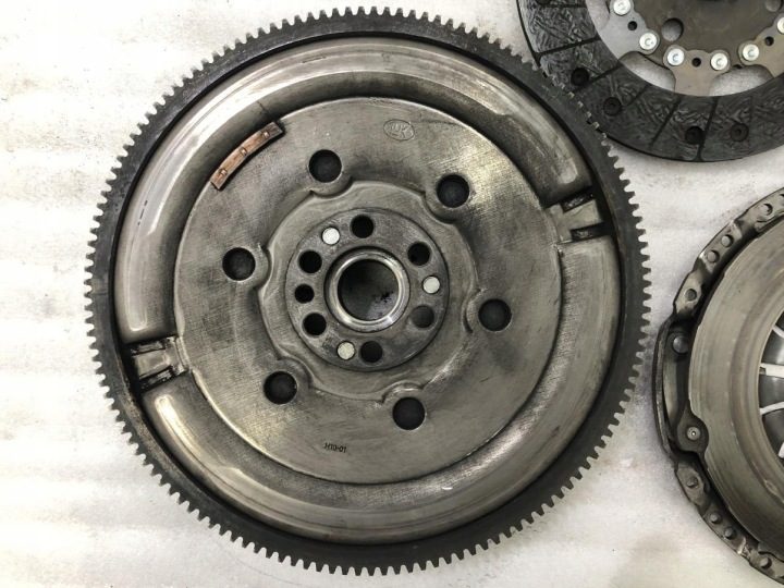 СЦЕПЛЕНИЕ В СБОРЕ ДВУХМАССОВЫЙ МАХОВИК 302100495R DUSTER I 1.2, фото 9