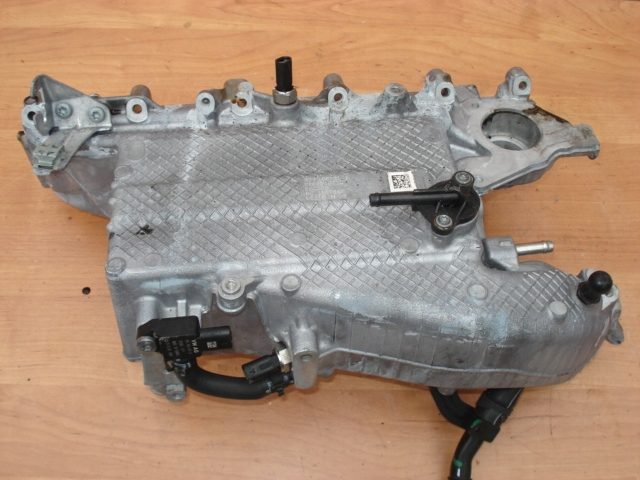 VW Skoda Seat Audi 2.0 TDI впускной коллектор 05L129766Q интеркулер, фото 2