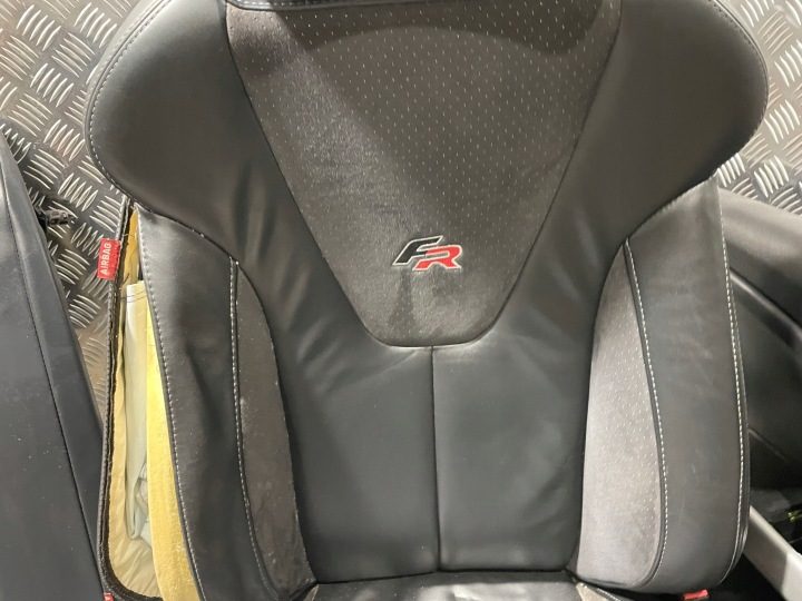СИДЕНЬЯ С ПОДОГРЕВОМ ДИВАН ОБШИВКИ САЛОН КОЖА SEAT LEON II FR, фото 13