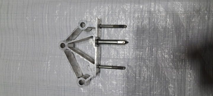 Кронштейн консоли левый VW Skoda Seat 1K1857021D, фото 1