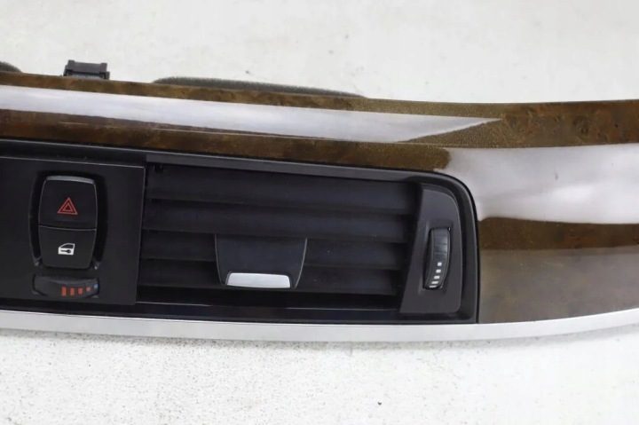 Воздухозаборник консоли BMW 3 (F30, F80) 9710260 2.0L бензин 2015, фото 6