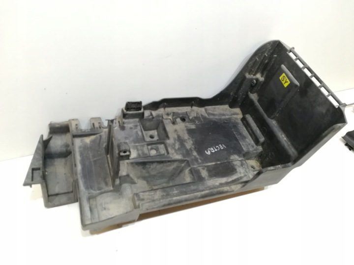 Площадка аккумулятора корпус Opel Vectra C 13111797, фото 4
