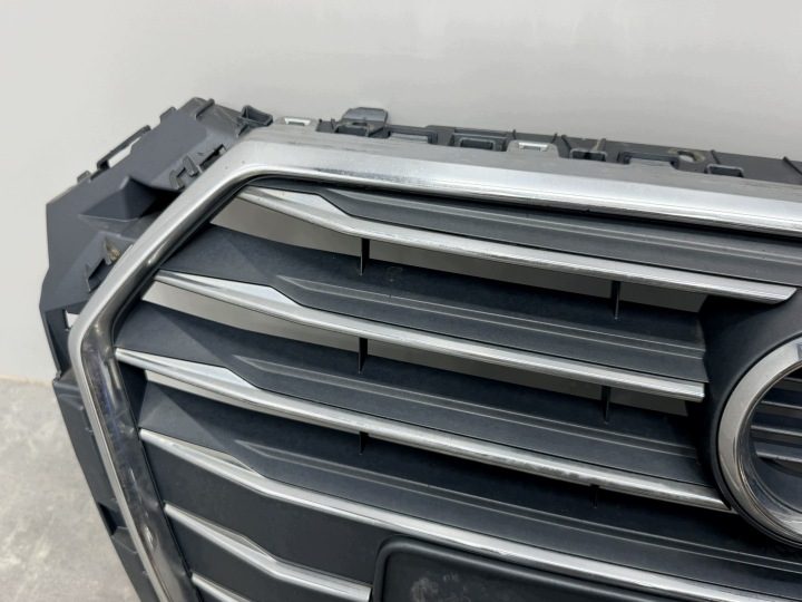 Audi A4 B9 S-Line 8W решетка радиатора хром 8W0853651AB 2016-2019, фото 2