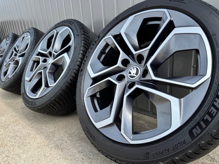 OEM КОЛЕСА ЗИМНИЕ SKODA OCTAVIA IV RS NX 225/40/19 Michelin Alpin5, фото 4