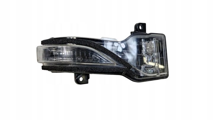 Поворотник в зеркале Передний сторона правая Subaru Outback (BT) F79, фото 1