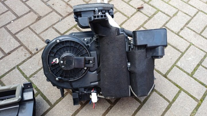 FIAT 124 SPIDER ОТОПИТЕЛЬ В СБОРЕ ЕВРОПА NA4L-61130A, фото 6