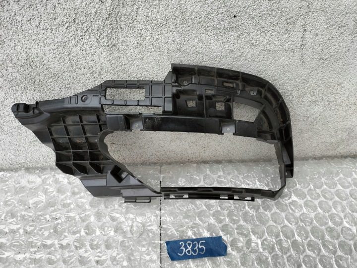 Направляющая Выхлопа 8W0807348D Audi A4 S4 B9 8W0807348D, фото 2