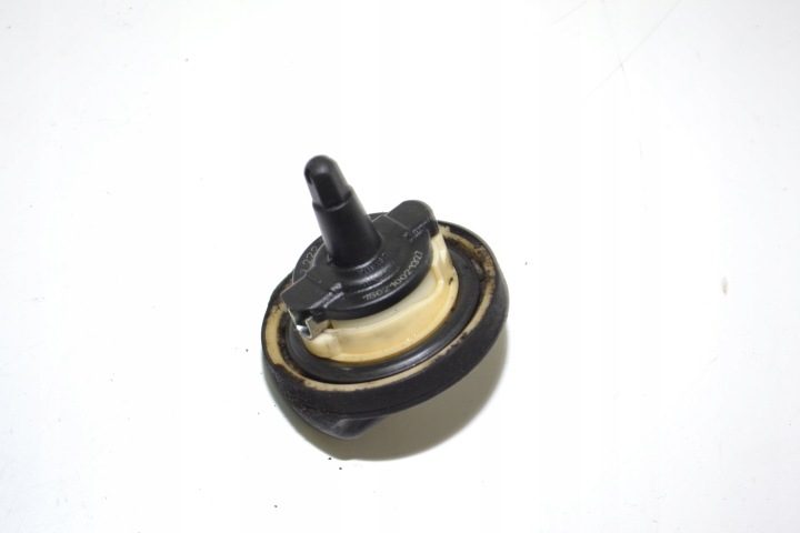 КРЫШКА ГОРЛОВИНЫ БЕНЗОБАКА BMW E60 E90 OE 7222330, фото 3
