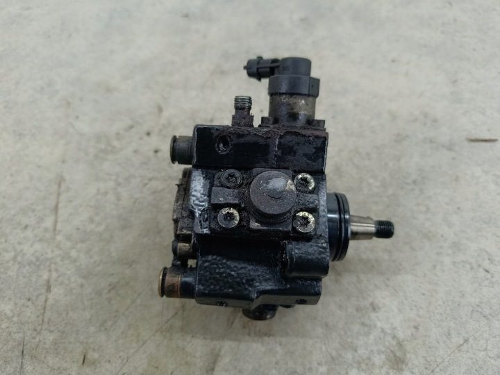 ТНВД KIA cee'd I 33100-2A400 0445010124 Bosch 1.6 CRDI, фото 1