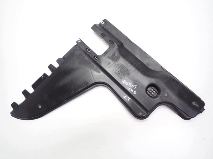 Защита днища левая задняя оригинал 3Q0825101A VW Passat B9 24 г., фото 1